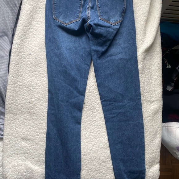 JEANS - Picture 4 of 5